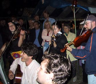 London/Samois 2002